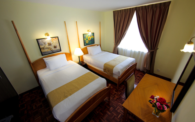 Lotus Desaru Beach Resort – Guest Rooms – Bandar Penawar