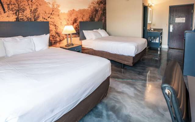 Oakfield Hotel & Suites, an Ascend Collection Hotel