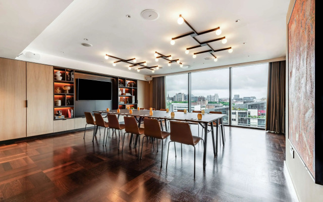 Radisson RED Glasgow