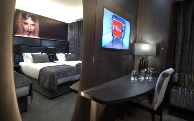 The Residence Hotel