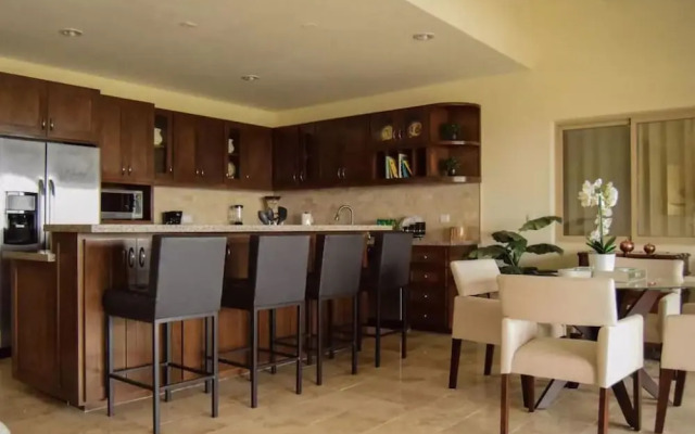 Apartment 3Br Ocean View 1431