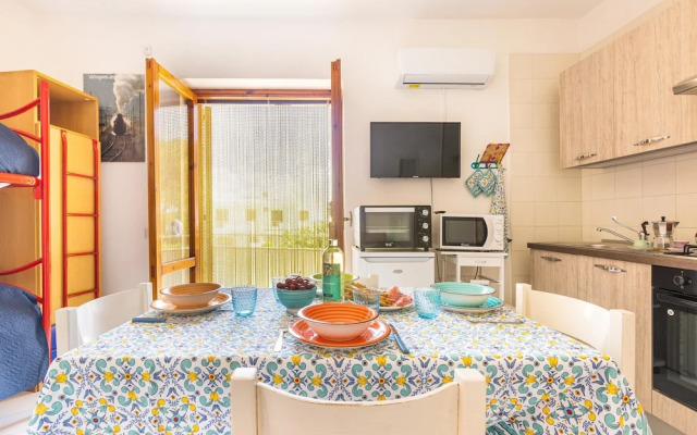 2369 Mono Le Rose by Barbarhouse