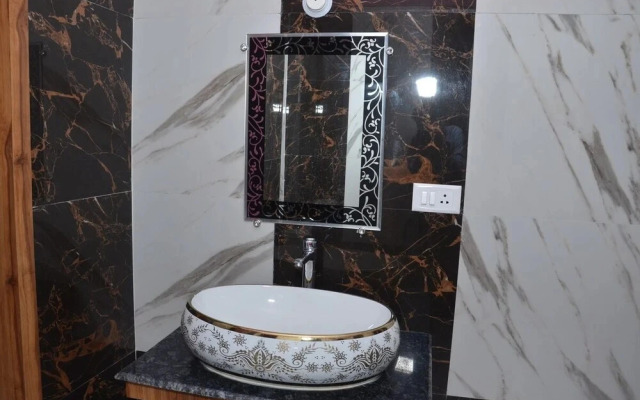 Hotel Blue Bell Rishikesh