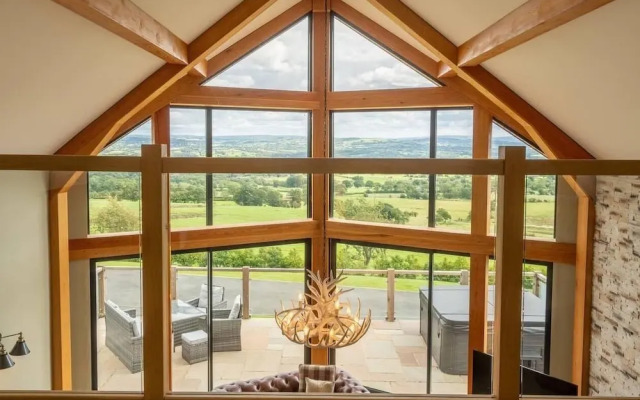 Valley View Luxury Lodges Gamekeepers 4 Bedroomed