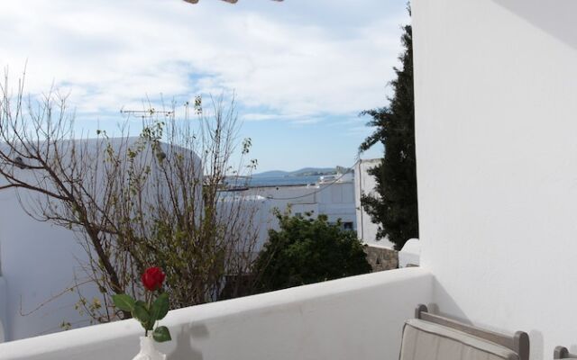 Island Mykonos Suites & Studios