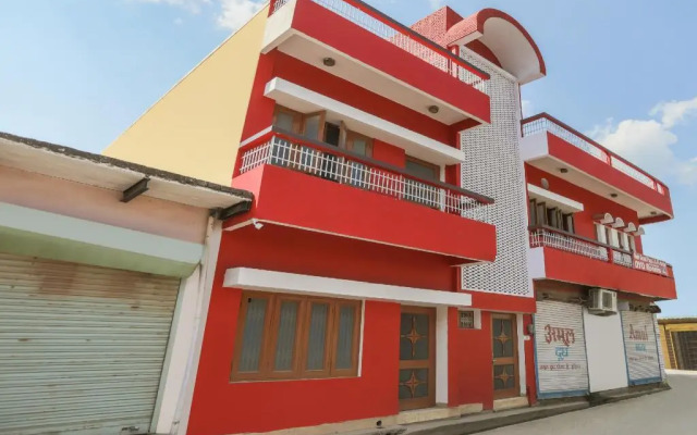 Hotel Grand Plaza 2 by OYO Rooms