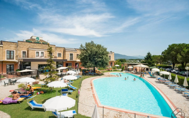 Terra Umbra Hotel