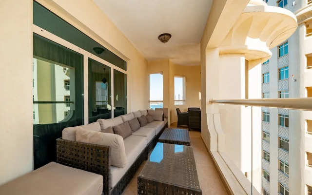 Al Dabas by Luton Vacation Homes