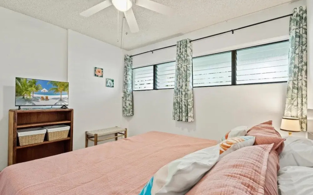 Big Island Kalanikai 215 1 Bedroom Condo