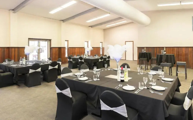 All Seasons Karratha