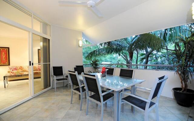 Oasis 8 Paradise at Palm Cove