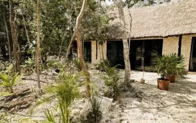 Naay Zama Tulum