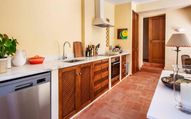 Quinta Azul - Gorgeous Apartment with Pool & Private Terrace