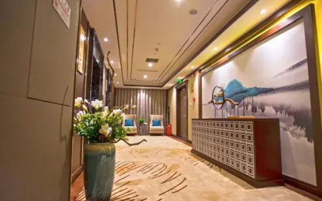 Huamei Party's Conflux Hotel