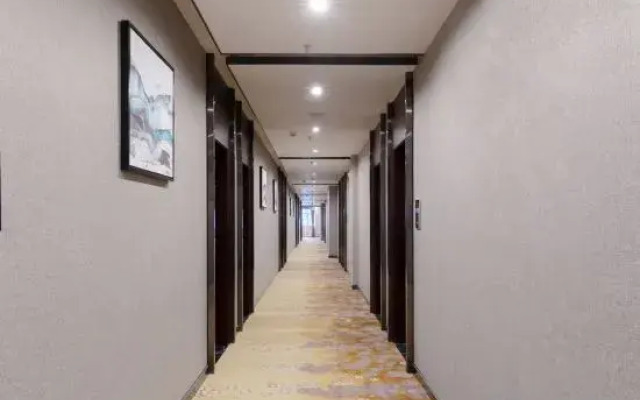 Ji Sheng Hotel