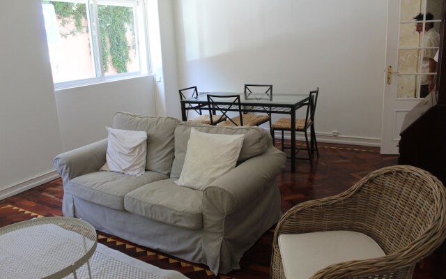 Amazing Apartment With Terrace by Rental4all