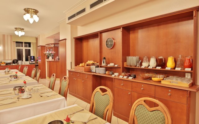 Villa Savoy Spa & Wellness