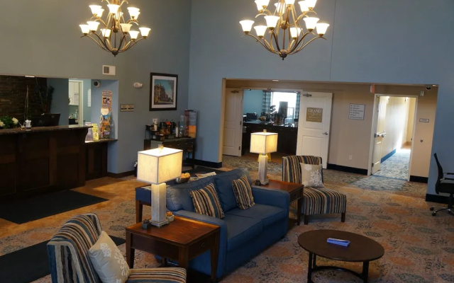 GrandStay Hotel & Suites Mount Horeb - Madison