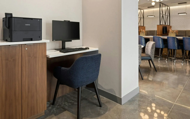 Courtyard by Marriott St. Paul Downtown