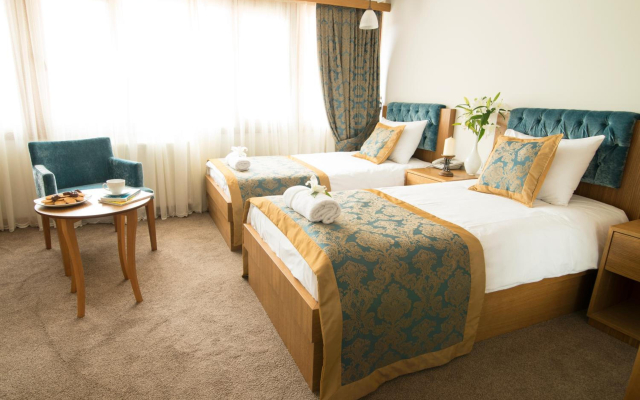 Cumbali Suite