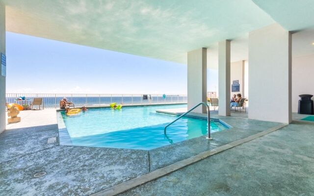 Beachfront Windemere Condos by Hosteeva