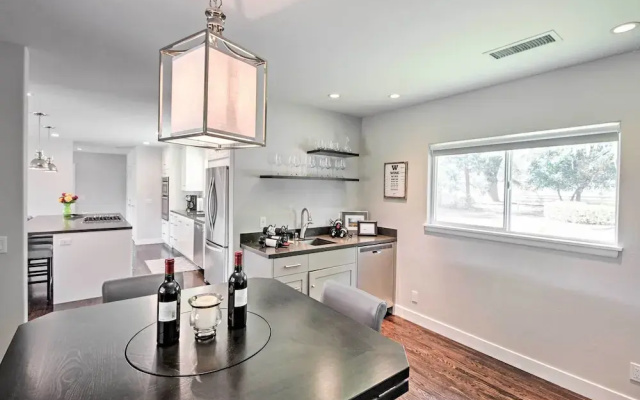Beautiful Sonoma House w/ Patio & Vineyard Views!