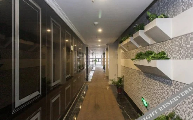 Yijia Lvweilai Hotel