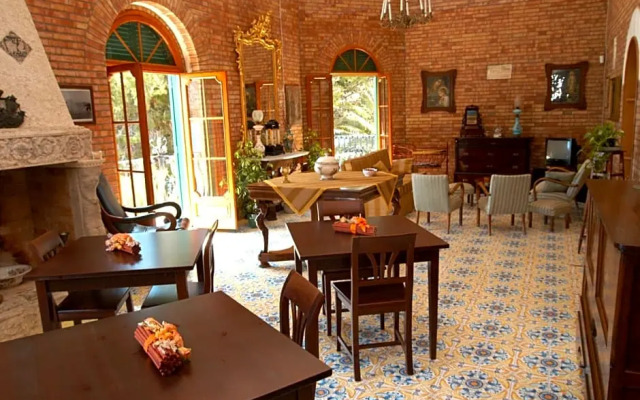 B & B Torre Saracena