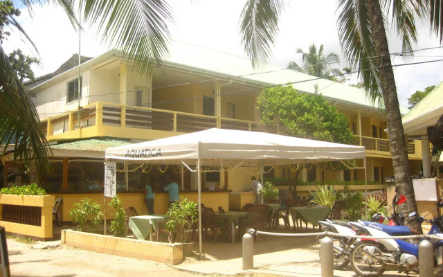 Aquatica Beach Resort
