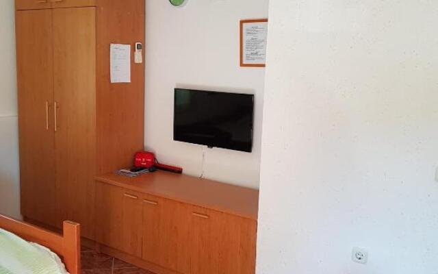 Apartments Liljana Privlaka