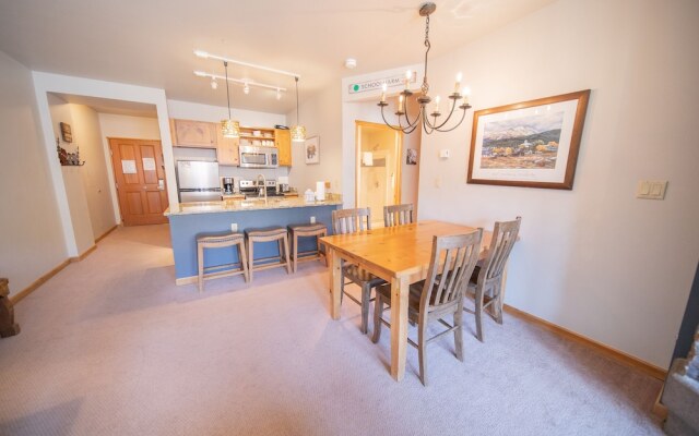 Black Bear 8064 by SummitCove Vacation Lodging