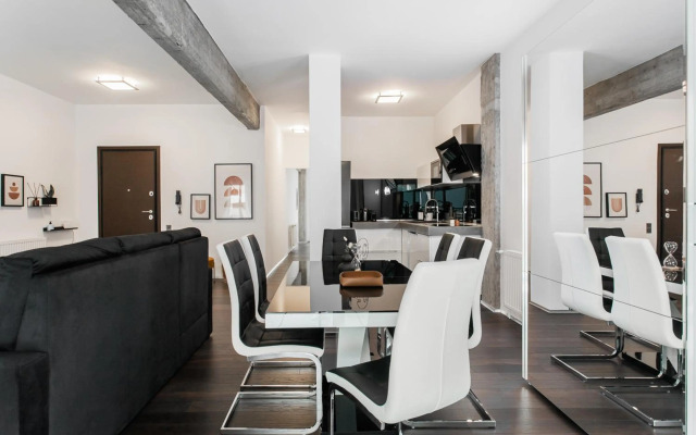 Industrial 1BR Apartment in Ampelokipoi Area by UPSTREET