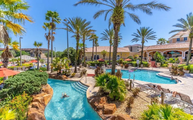402 Regal Palms