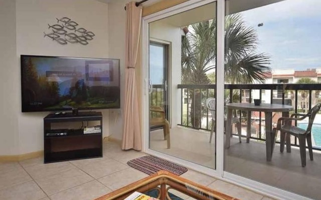 Ocean Village Club O35