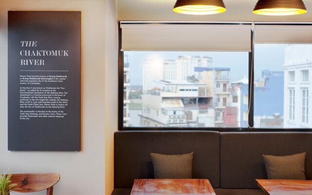 SKY HOTEL Central Phnom Penh - Rooms & Apartments