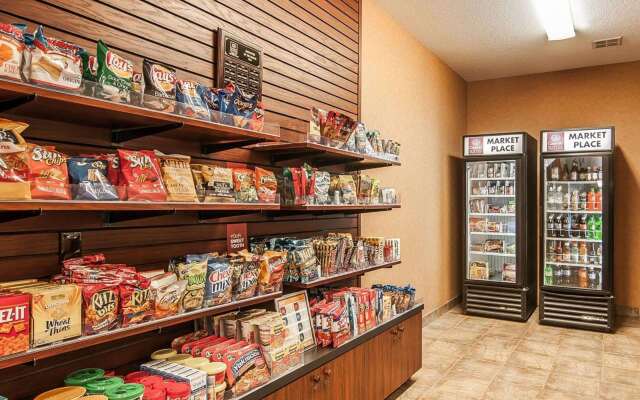 Comfort Suites Redmond Airport