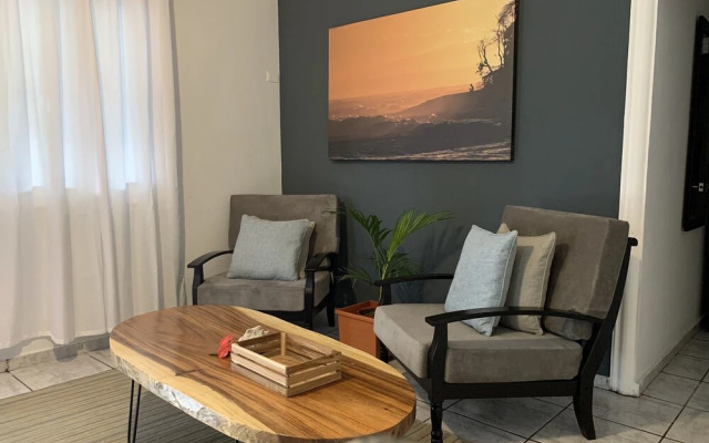Carambola Surf House