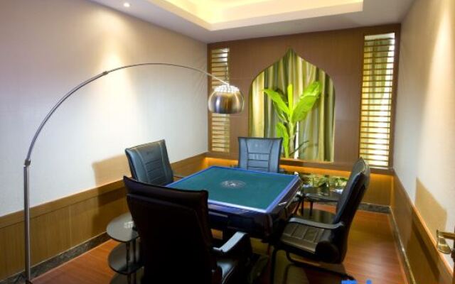 Yeyuan Hotspring Holiday Hotel