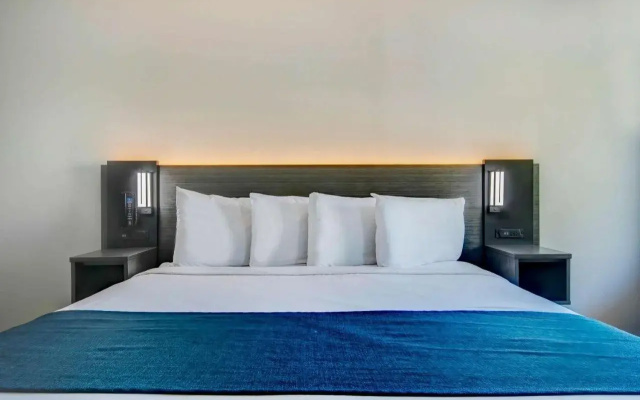 Studio 6 Extended Stay - Ocean Springs, MS