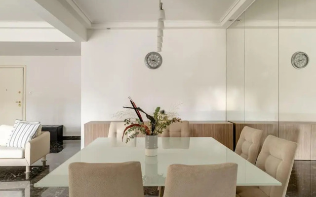Elegant 2BD Evelpidon Apartment