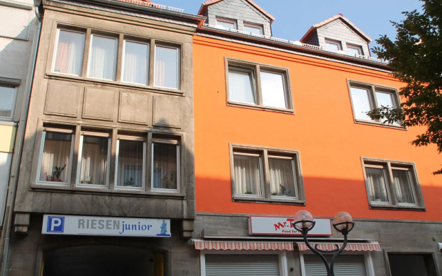 HOTEL RIESENJunior by Trip Inn