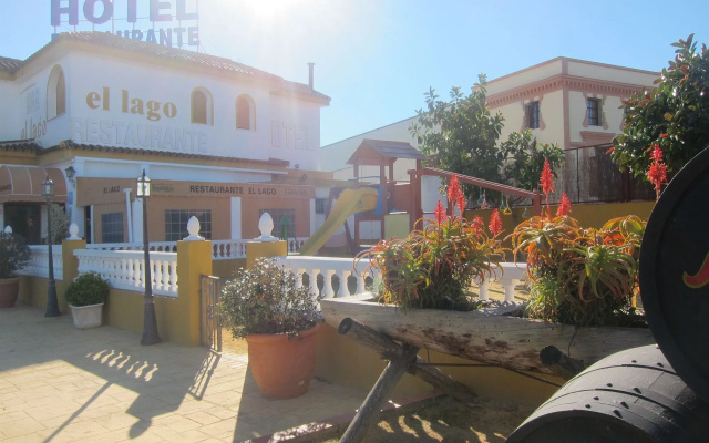 Hotel Restaurante El Lago
