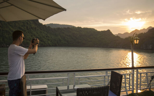 Aclass Legend Cruise Halong Bay