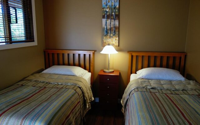 Skeena River House Bed  Breakfast