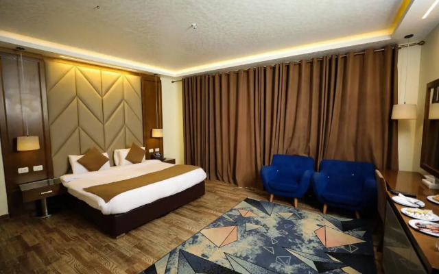 Byoot Bay Hotel & Resort