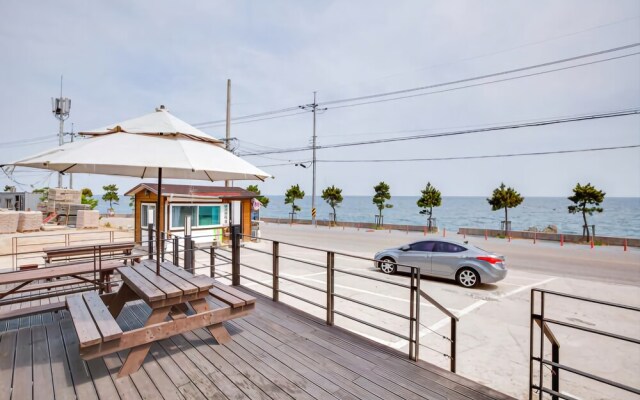 Yeongdeok Ilhwasu Pension