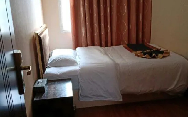 Baoxing Jiayuan Hotel