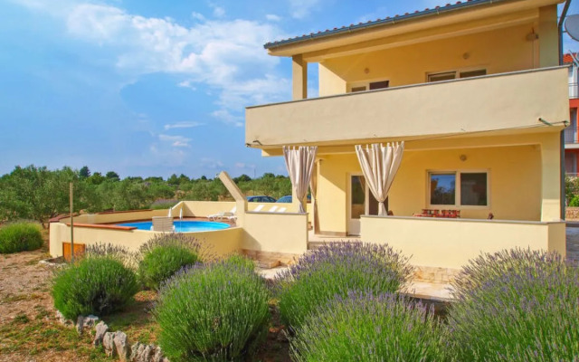 Apartment Butko Vodice/Jadrija