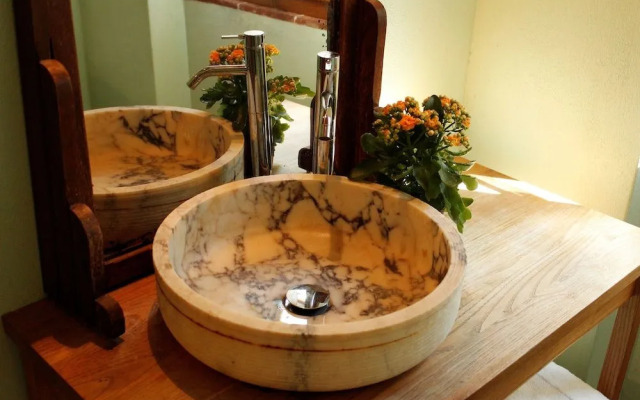 Almora Bed & Breakfast