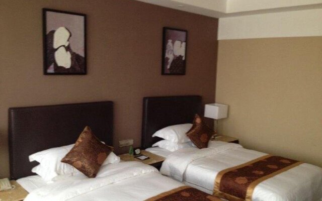 Moonlight International Hotel